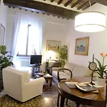 Il Palazzo Del Cardinale Bed and Breakfast Μονταλτσίνο