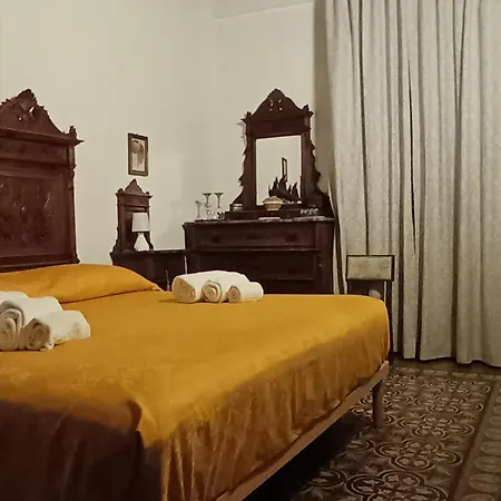 Il Palazzo Del Cardinale 3* Μονταλτσίνο