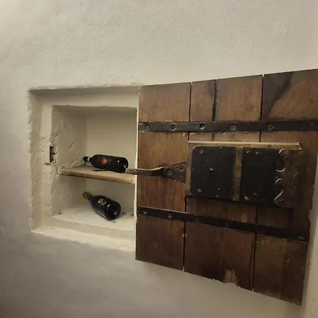 Il Palazzo Del Cardinale Bed and Breakfast Μονταλτσίνο