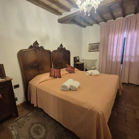Il Palazzo Del Cardinale 3* מונטלצ'ינו